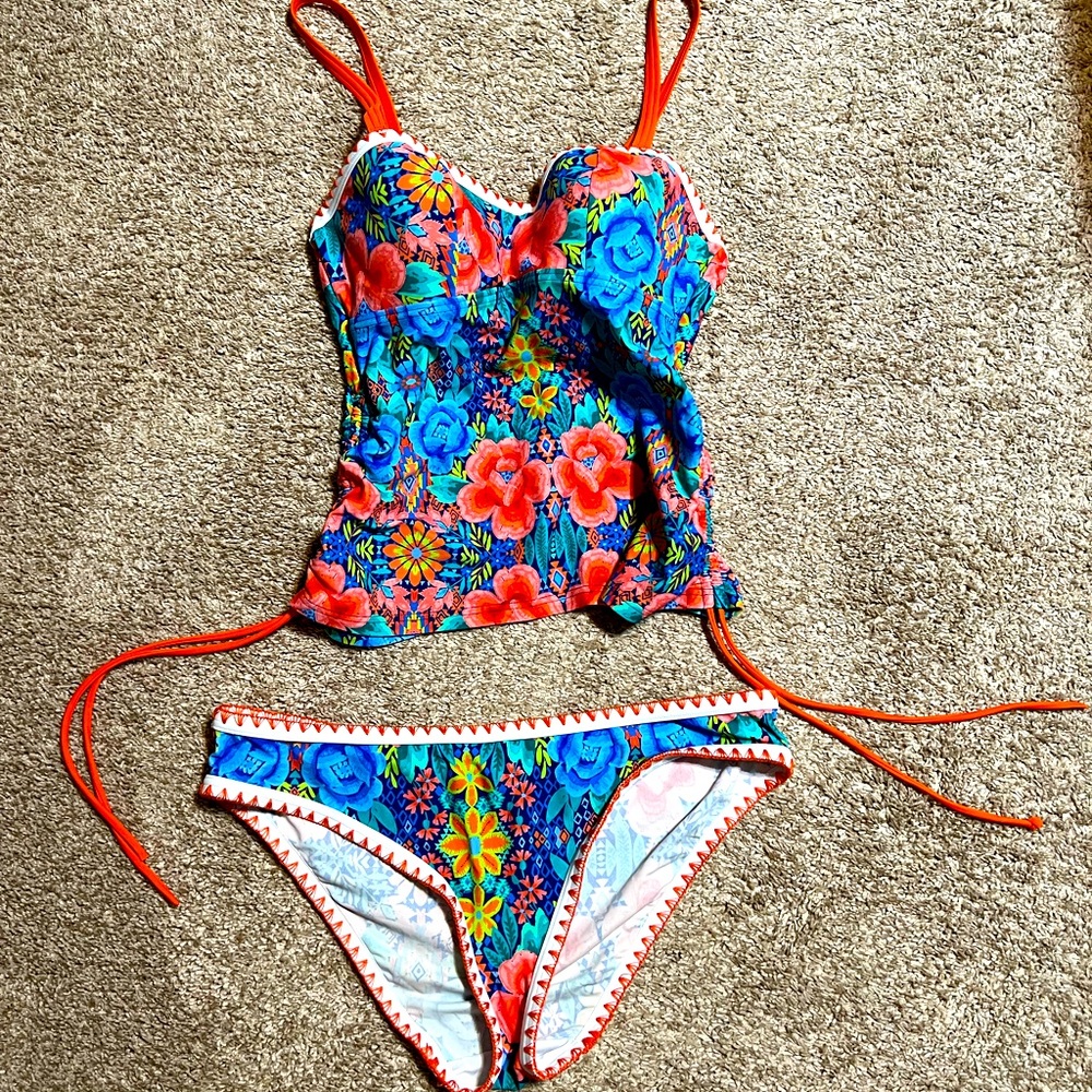 Figleaves 36D 12 underwire tankini